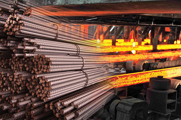 رشد ۶ درصدی تولید فولاد کشور در ۷ ماه نخست سال جاری/​​ جزئیات کامل تولید آهن اسفنجی، فولاد میانی و محصولات فولادی در ایران/ کاهش نرخ رشد تولید فولاد کشور