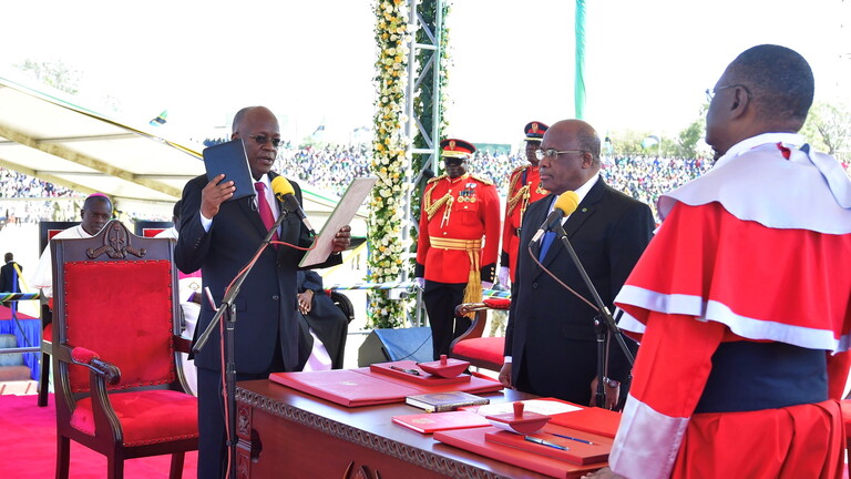 برکناری معاون وزیر معدن تانزانیا پس از ناتوانی در خواندن سوگندنامه