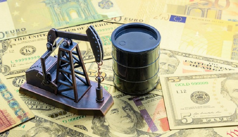 سقف صادرات روزانه نفت در سال آتی ۱/۵ میلیون بشکه تعیین شد