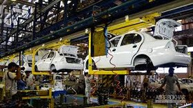 ارتقای خودروسازان ایرانی در تحریم / اصلاح نظام قیمت‌گذاری، صنعت خودرو را شکوفا می‌کند