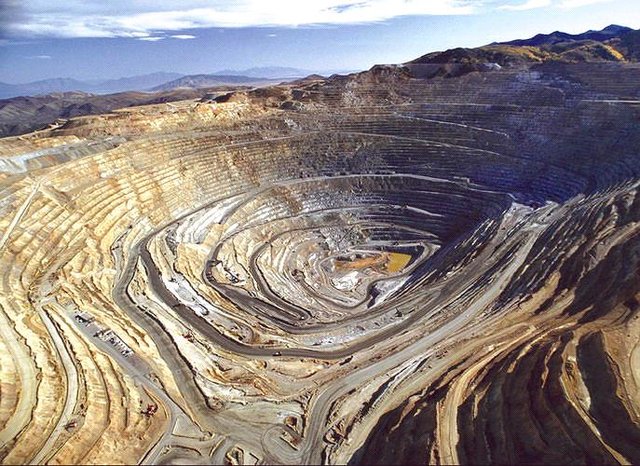 پروانه اکتشاف معادن طلا، مس و آهن در سلفچگان قم صادر می شود
