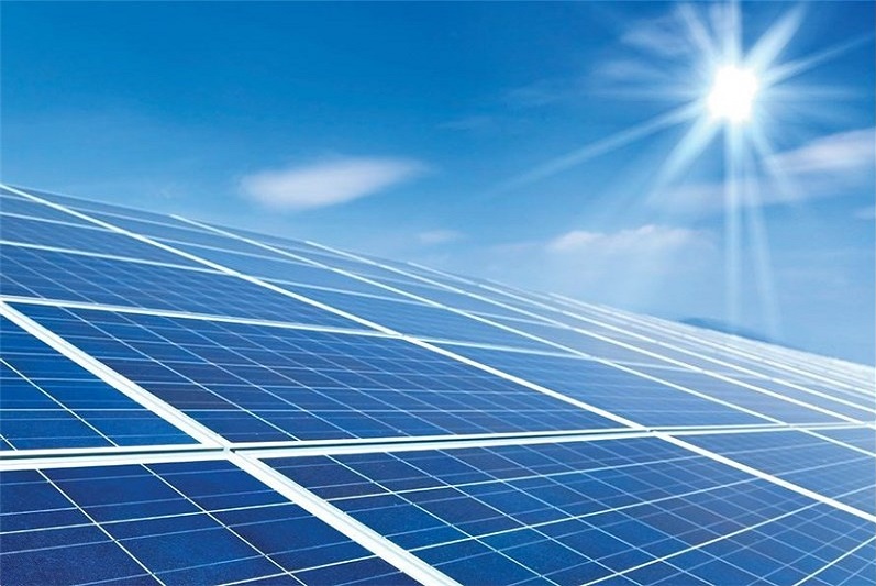 پیشنهاد جذب سرمایه گذاری های بورسی برای رونق انرژی‌های تجدیدپذیر