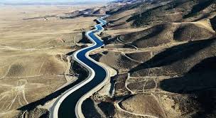 رونق تولید و اشتغال با اجرای پروژه انتقال آب خلیج فارس به استان ها