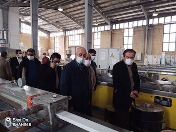 بازدید رئیس کمیسیون صنایع و معادن مجلس از کارخانجات دهگلان کردستان