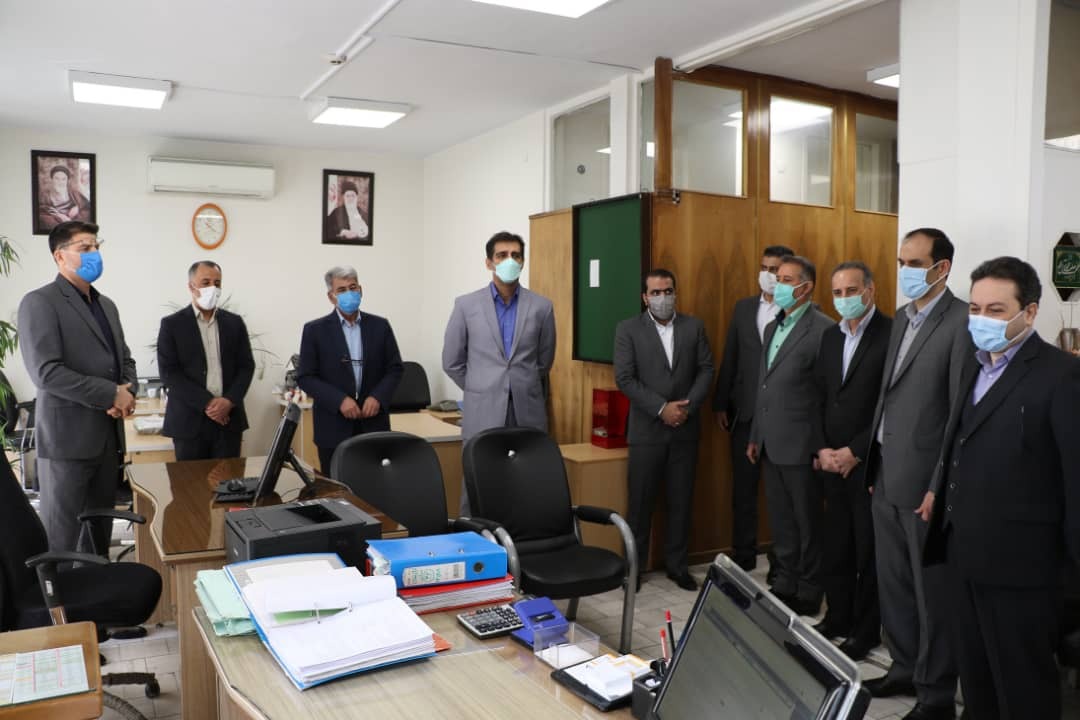 تقدیر اعضای هیات مدیره بانک ملی ایران از تلاش‌های کارکنان اداره امور شعب شرق تهران