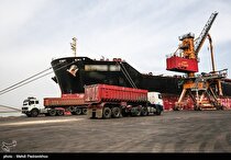 جزئیات ۶میلیون تن کالای اساسی موجود در بنادر مهم کشور/ افت ۱۰درصدی ترخیص از گمرکات +جدول