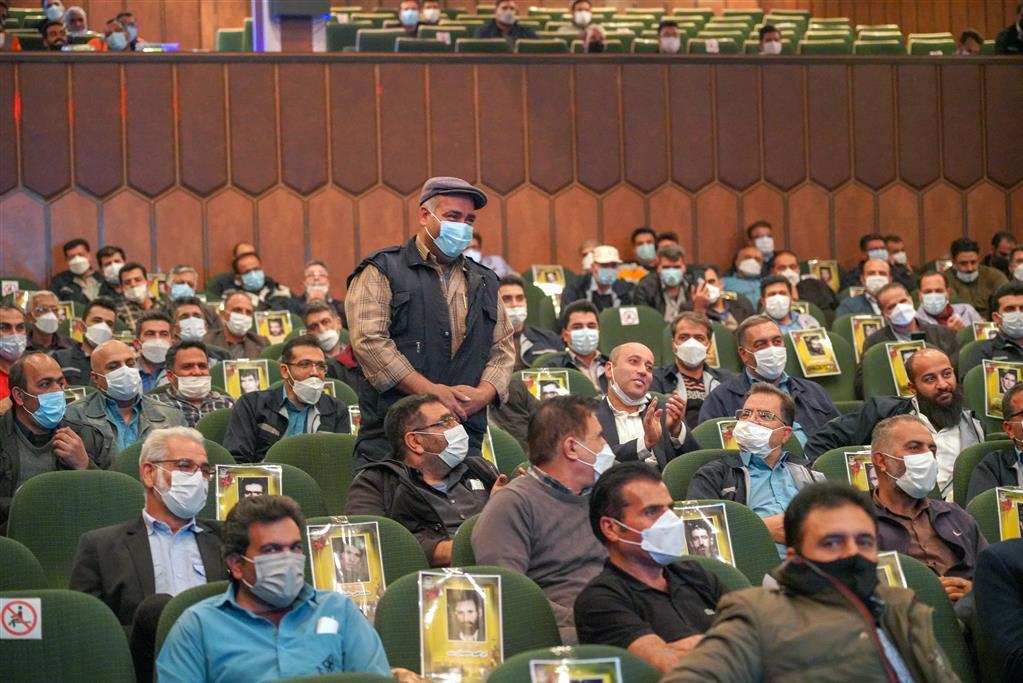 آیین تجلیل از تلاشگران حمل و نقل در ذوب آهن اصفهان برگزار شد