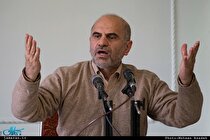 فرشاد مومنی: وقتی وزیر شما سنگ واردات را به سینه می‌زند دنبال نفوذ در کجا می‌گردید؟ / می‌خواهند ارز جهانگیری را با ۱۰۰ پله بی آبرویی بیشتر به عنوان ارز مخبر جا بیندازند