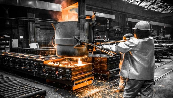 نگاهی دقیق‌تر به تاثیر اقتصادی کارخانه‌های تولید فولاد در ایران