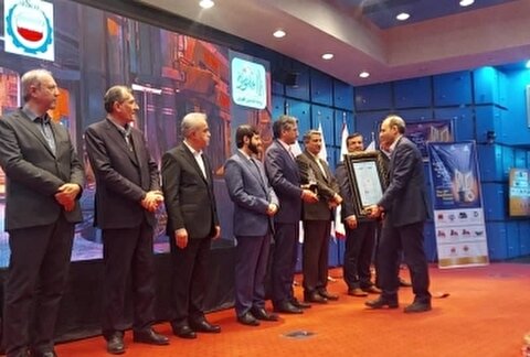 شرکت فولاد سیرجان ایرانیان موفق به دریافت جایزه ملی تندیس بلورین تعالی سازمانی سال ۱۴۰۱ شد