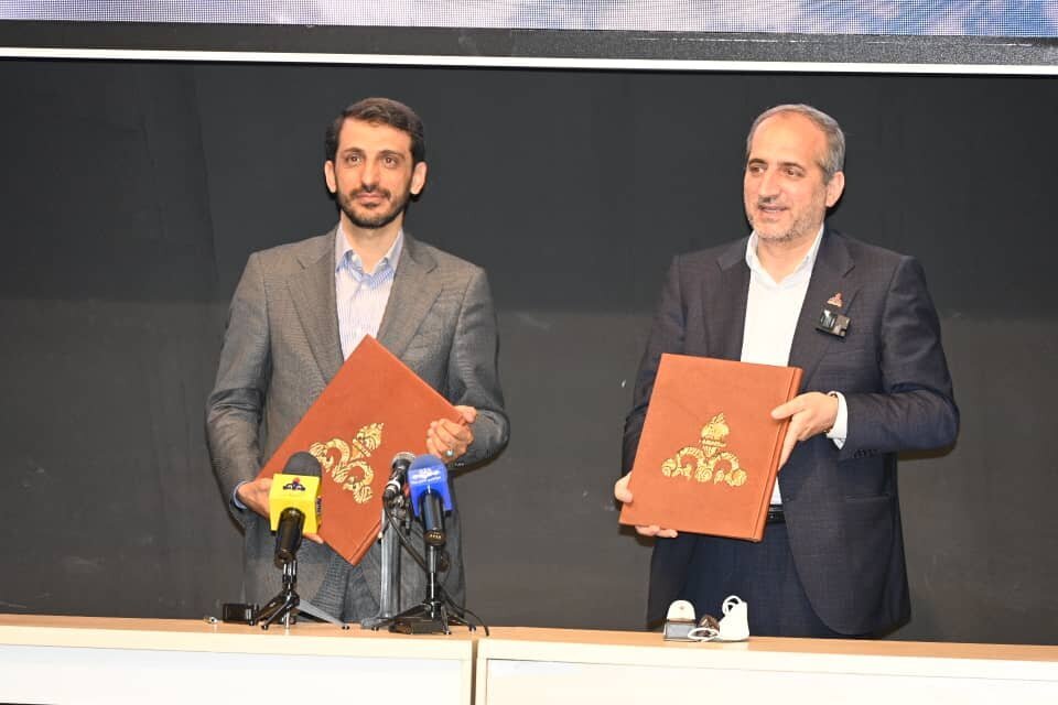تفاهم‌نامه همکاری میان شرکت ملی گاز ایران و شرکت فولاد مبارکه به امضا رسید