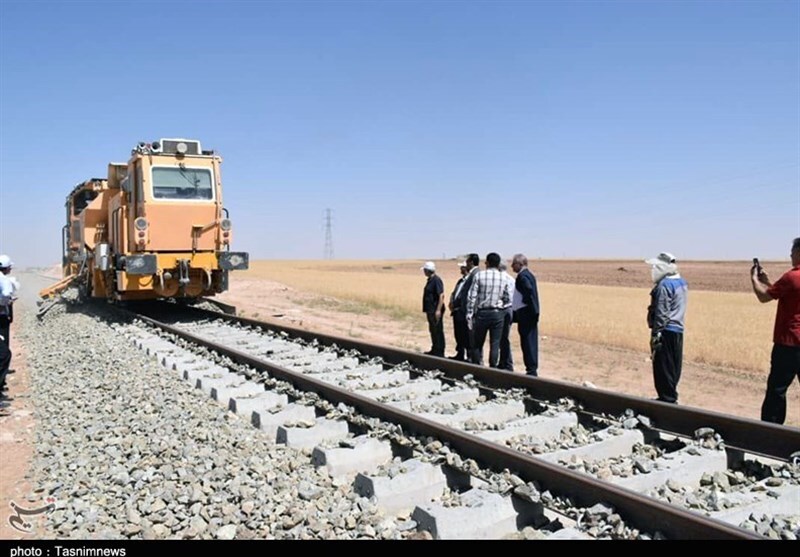 ورود سازمان بازرسی به مشکلات راه‌آهن همدان-سنندج/ اتمام پروژه نیازمند ۱۴۰۰ میلیارد تومان اعتبار است + تصاویر