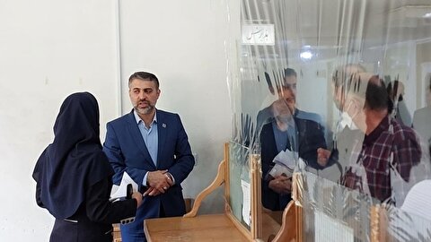 مشکلات درمانی بازنشستگان را با حساسیت ویژه‌ای پیگیری می‌کنیم