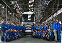 ایران‌خودرو دیزل تولید ۱۹۲ هزارمین کامیون خود را جشن گرفت