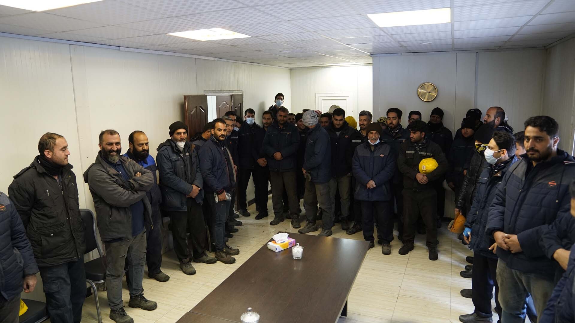 دیدار صمیمی مدیران سیمیدکو با کارگران و کارکنان کارخانه سنگ شکن