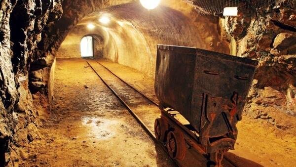 بخش معدن آذربایجان‌غربی در انتظار سرمایه‌گذاری ۲۵ هزار میلیارد تومانی
