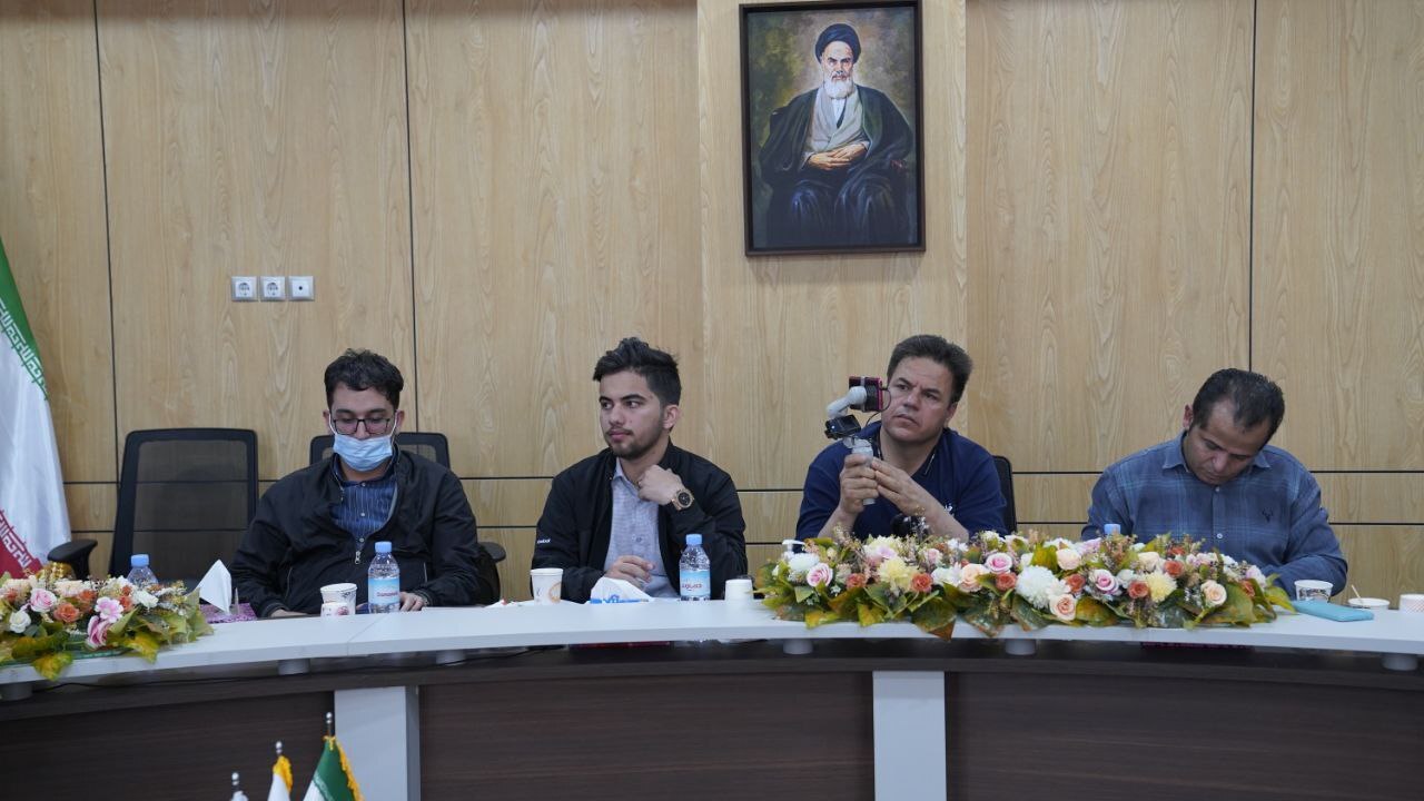 نشست هم اندیشی و کارگاه آموزشی ویژه اهالی رسانه شهرستان خواف با مدیریت روابط عمومی سیمیدکو