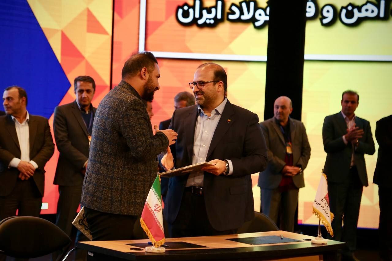 فولاد خوزستان قرارداد ۳۵ میلیون یورویی ساخت داخل امضا کرد