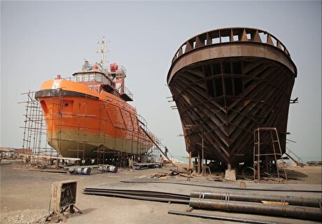 پذیرش ۱۰۰ فروند کشتی در یارد تعمیراتی 