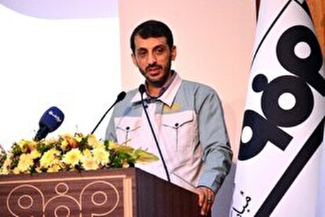 هیچ مجموعه‌ای در کشور به اندازه فولاد مبارکه به اقتصاد کشور خدمت نکرده است