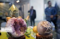 پیشنهاد ایجاد پایانه تولید و صادرات سنگ‌های قیمتی روی میز استانداری تهران