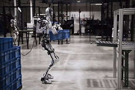 رباتی که کار‌های ساده را با سرعتی مشابه انسان انجام می‌دهد