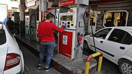مصرف بنزین در کشور روزانه ۱۲۰ میلیون لیتر است/ کشف ۱۵۰ هزار کارت سوخت فاقد خودرو