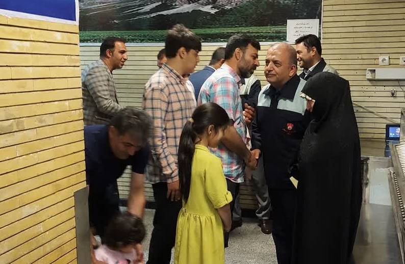 تجلیل از ۵۸ تلاشگر نمونه ذوب‌ آهن اصفهان در حضور خانواده