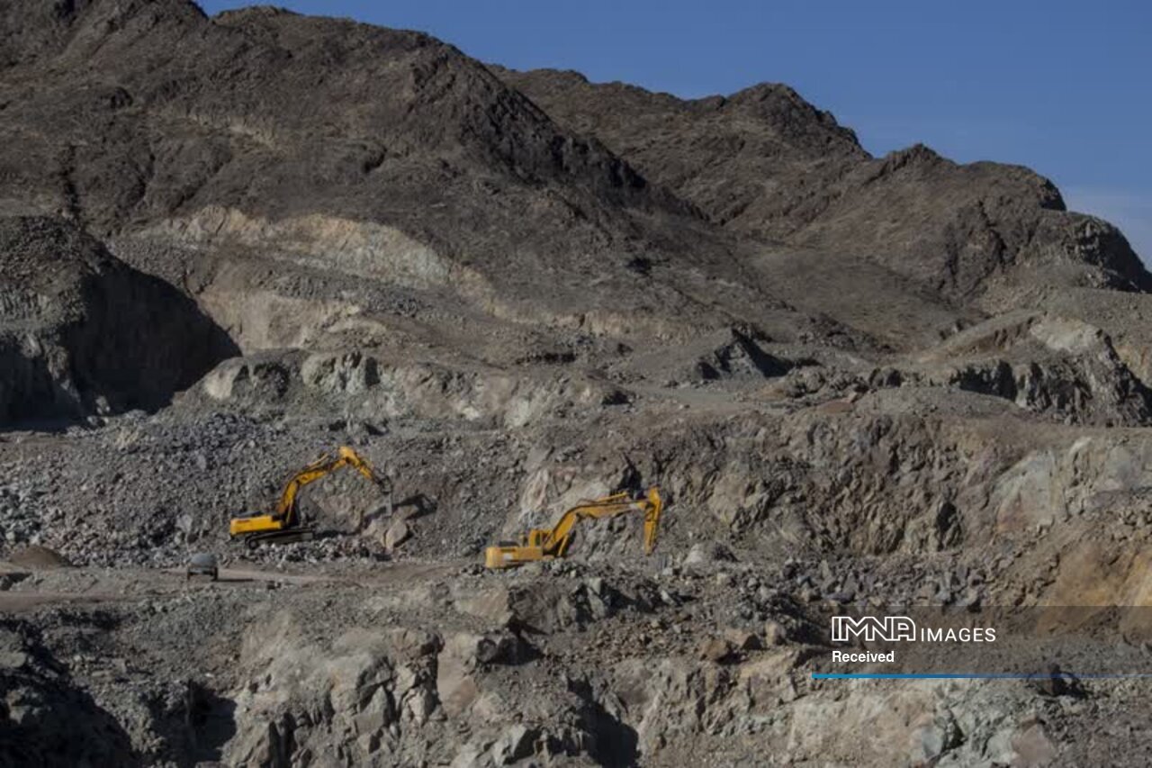 حرکت روبه‌جلوی ایران اسلامی برای مردمی شدن اقتصاد معدن