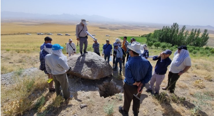 بازدید اعضای کمیته مشترک توافقنامه سه جانبه بخش معدن از منطقه وینسار از توابع قروه کردستان