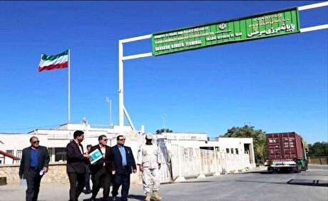 اعلام آمادگی ترکمنستان برای ۲۴ ساعته شدن گمرک‌های سرخس و لطف آباد