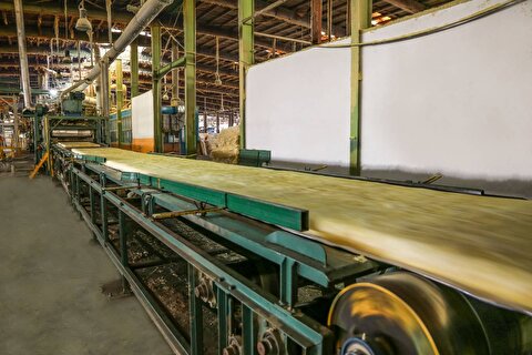 رکورد ۶۰ ساله تولید در شرکت پشم شیشه ایران برای دومین بار در سال ۱۴۰۲ شکسته شد