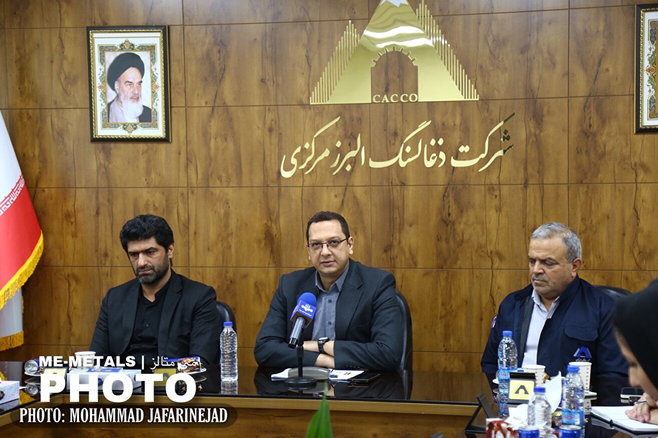 نشست خبری خبرنگاران با مسوولین شرکت زغال سنگ البرز مرکزی (گزارش تصویری ۲)