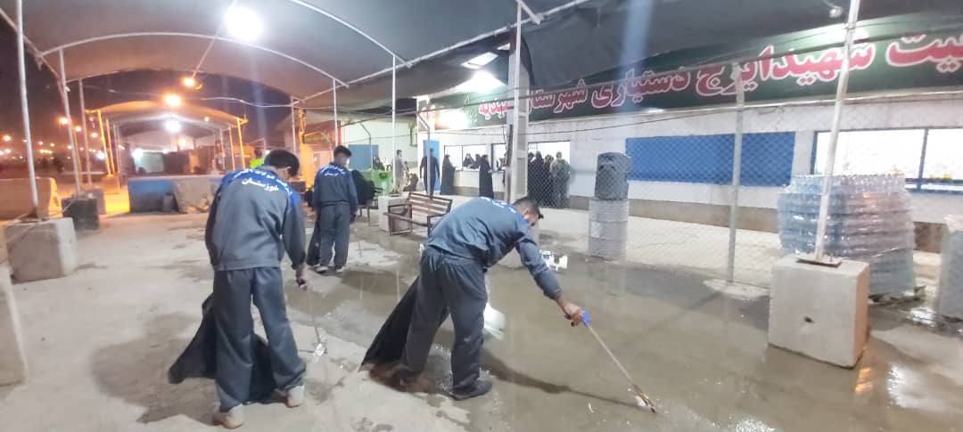 پاکسازی و تنظیف روزانه مرز شلمچه توسط پرسنل شرکت فولاد اکسین خوزستان