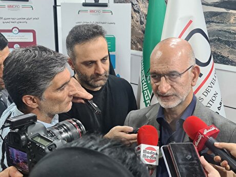 حضور موثقی نیا رئیس هیات عامل ایمیدرو در نمایشگاه دستاوردهای دو ساله دولت