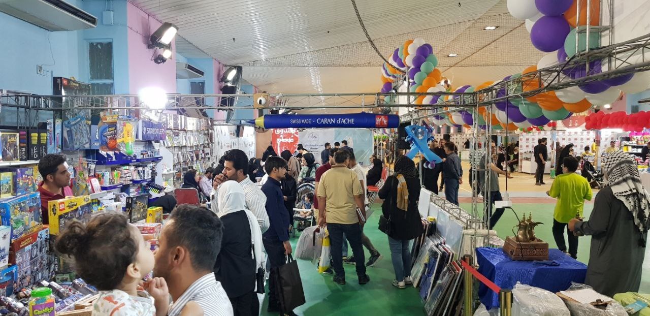 نمایشگاه لوازم التحریر، پوشاک کودک و نوجوان، بازی‌های فکری، کیف و کفش ویژه خانواده بزرگ فولاد خوزستان با استقبال بی نظیر خانواده‌ها پایان یافت