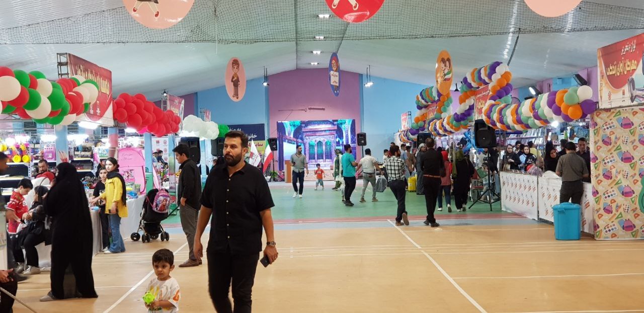نمایشگاه لوازم التحریر، پوشاک کودک و نوجوان، بازی‌های فکری، کیف و کفش ویژه خانواده بزرگ فولاد خوزستان با استقبال بی نظیر خانواده‌ها پایان یافت