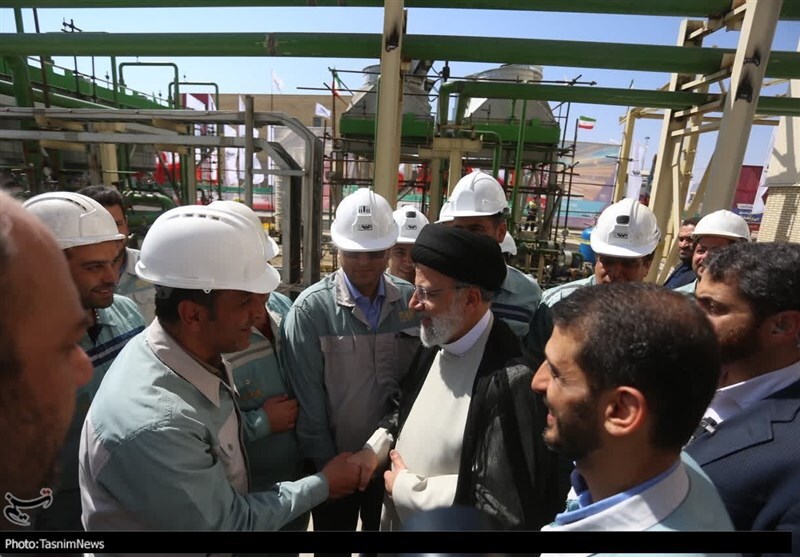 افتتاح نیروگاه ترکیبی فولاد مبارکه با حضور رئیس جمهور/ تزریق روزانه ۲۰ درصد برق به شبکه سراسری + تصاویر