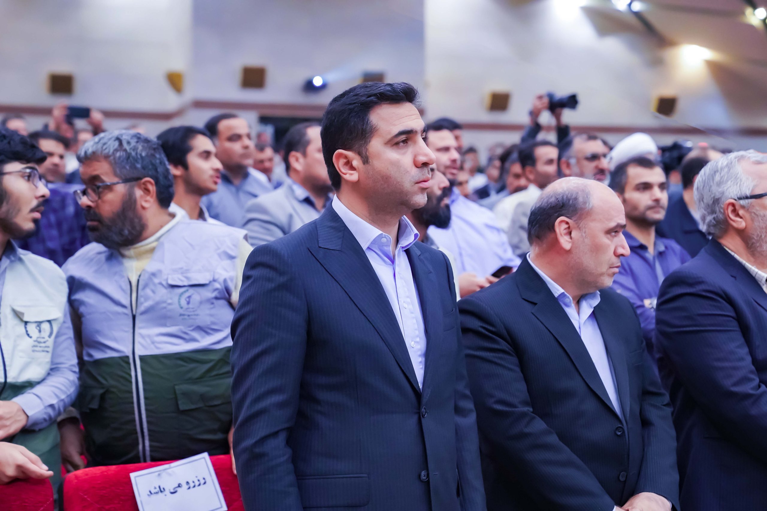 آئین اهداء ۲۰ هزار سری جهیزیه در مشهد مقدس برگزار شد