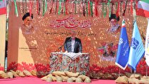 نباید بگذاریم دشمن به اهداف خود برسد