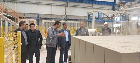 حضور مدیرعامل شستا در شرکت صنایع خاک چینی ایران