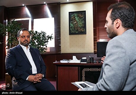 اظهارات مهم بنزینی وزیر اقتصاد/ پیشنهاد «بنزین برای همه» در ستاد هماهنگی اقتصادی متوقف شد