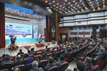 پزشکیان: با یاری یکدیگر، مشکلات کشور را حل کنیم/ افتتاح ۲۰ هزار میلیارد تومان طرح توسط گل‌گهر