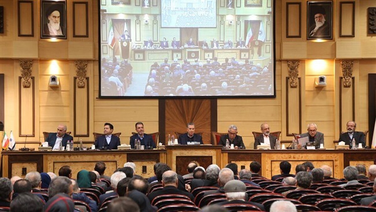 در آخرین نشست هیات نمایندگان اتاق ایران در سال ۱۴۰۳ چه گذشت؟/ بودجه ۱۴۰۴ اتاق ایران با رای موافق ۸۰ درصد حاضران در هیات نمایندگان تصویب شد