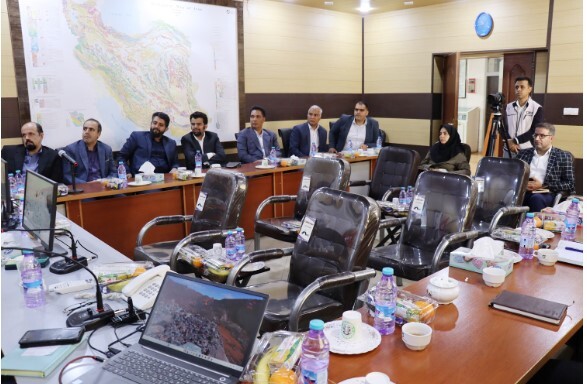 نشست هم‌اندیشی حوزه معدن استان کرمان جهت تعیین راهکار‌های شتاب‌دهی به توسعه بخش معدن