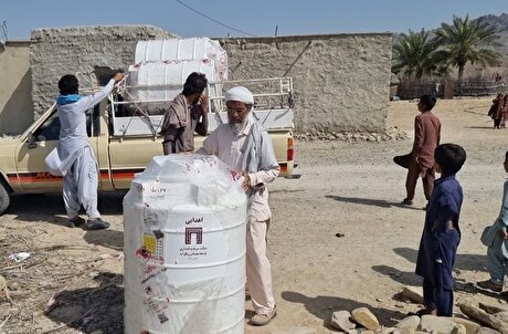 کمک‌رسانی هلدینگ «ومعادن» به مردم محروم سیستان و بلوچستان در قالب مسوولیت اجتماعی