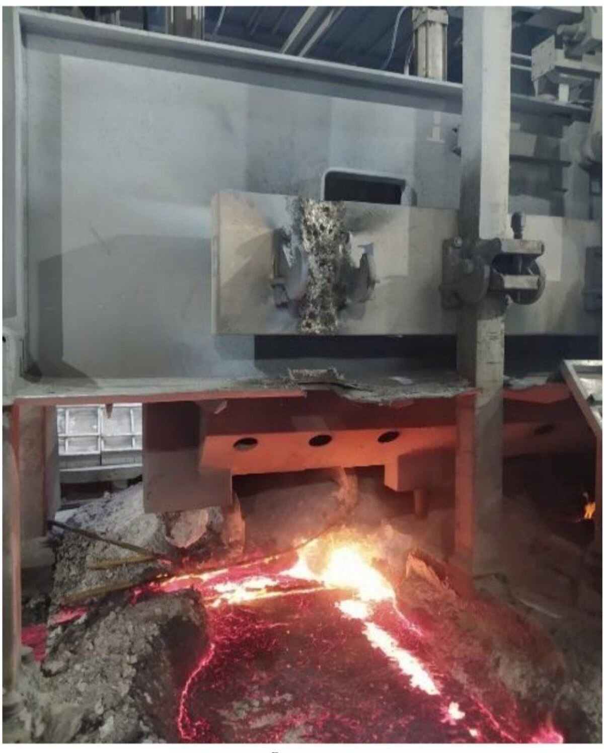 تعمیر جوشکاری آلومینیوم در شرایط میدان مغناطیسی در شرکت آلومینای ایران انجام شد