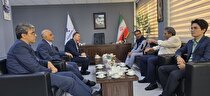 بانک رفاه کارگران در راستای تحقق شعار سال شرکت سیمان دورود را یاری کند