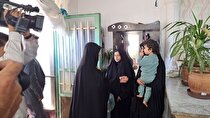 معاون رییس‌جمهور با خانواده جان‌باختگان کاشمری معدن طبس دیدار کرد