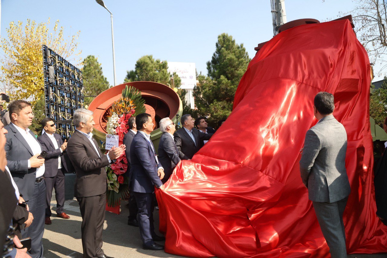 بزرگ‌ترین دستگاه سنگ‌شکن ایران رونمایی شد